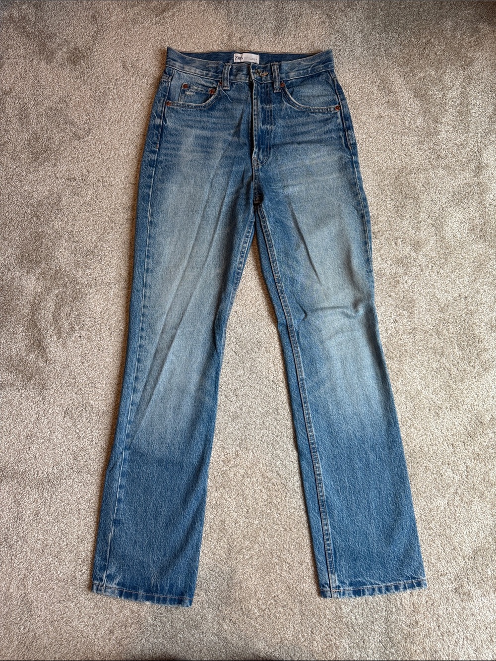 ZARA Light Blue Denim Jeans - Classic Wash size 2
